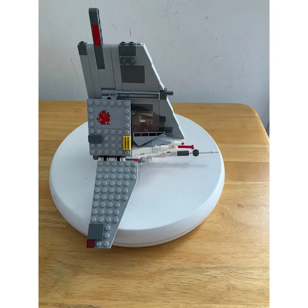 LEGO Star Wars t-16 Skyhopper 75081 With Manual No Box. As is